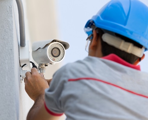 Installation d'une caméra de surveillance