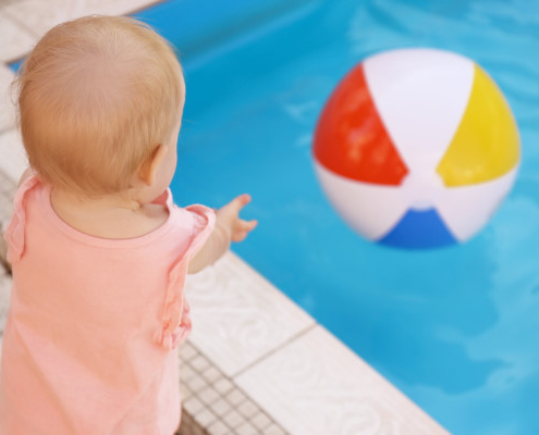 Sécurité d'une piscine : le bracelet est-il une bonne idée ?