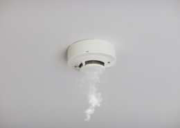 Quel budget prévoir pour un détecteur de fumée connecté ?